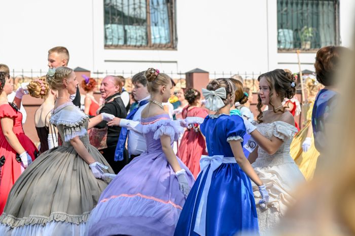 Елизаветинский бал-пикник